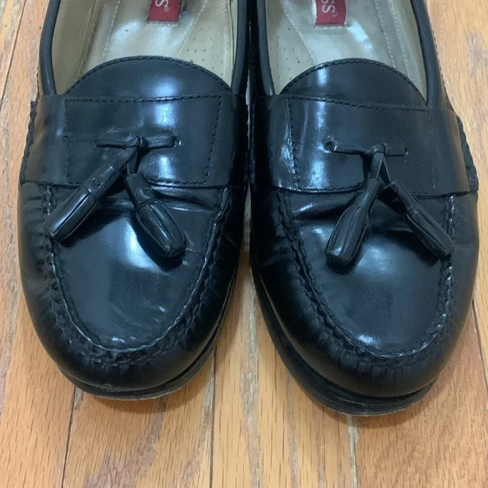 Men’s Bass Black‎ Tassle Loafers Size 9.5 EUC